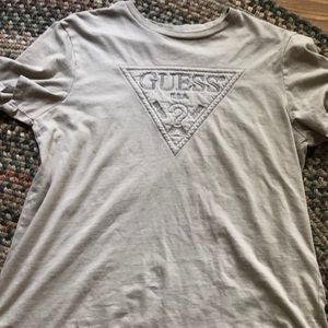 Embroidered Guess T-Shirt